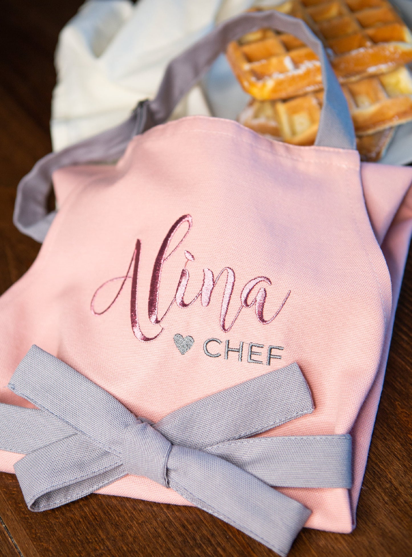 Personalized pink kitchen apron for woman, girl, toddler, cooking with mom (pink)