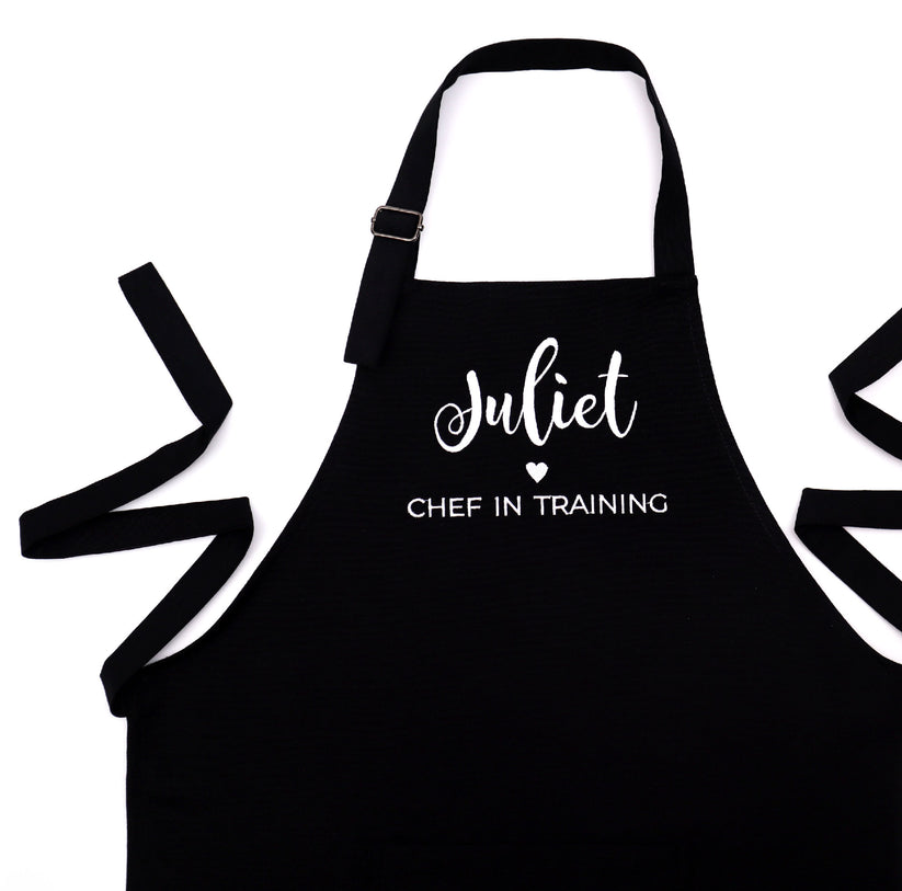 Black personalized men's apron with embroidered name